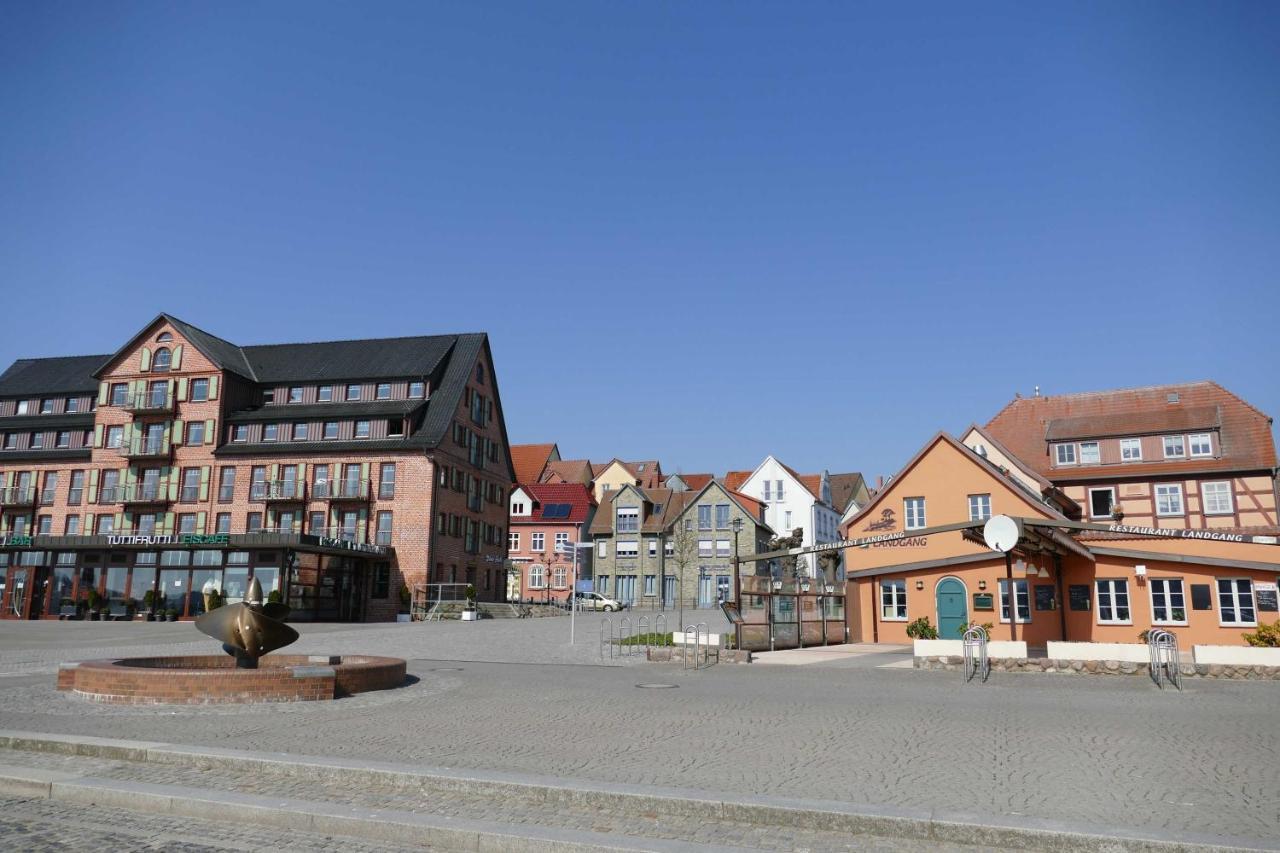 Ferienwohnung "Waren Am Hafen" Objekt-Id 11992-8 ภายนอก รูปภาพ